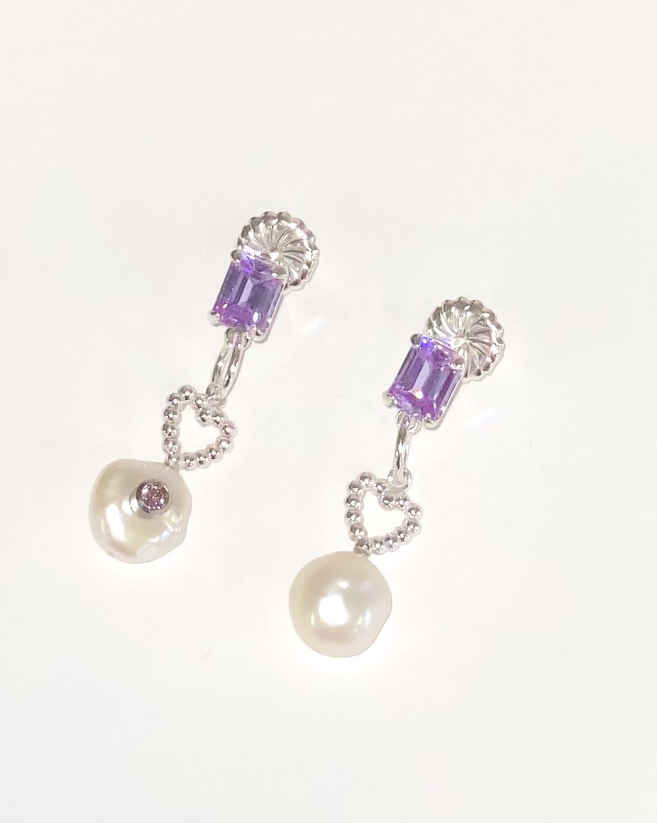 Pocket Pearl Earring - Purple