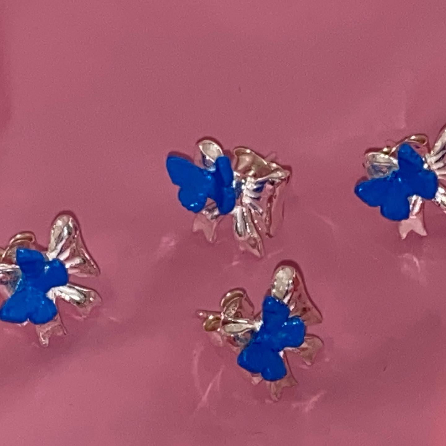 Parasite Stud - Wholesale