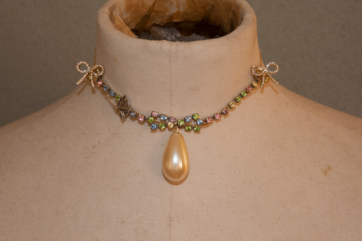 Honey Necklace - Bloom