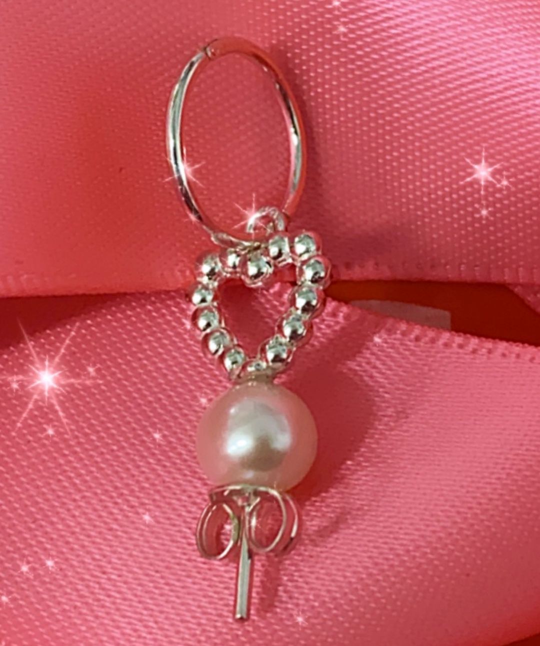 Pearl Heart Earring Earring - Silver - Wholesale